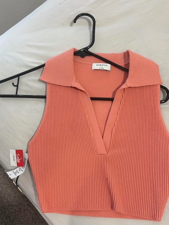 Aritzia Tops - Aritzia Babaton Ribbed Sleeveless Polo Tank in Coral Pink